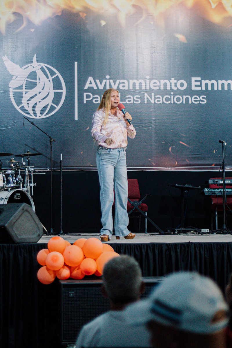 AvivaEmmanuel's tweet photo. Debemos manifestar el amor de Dios, que ha sido derramado en nuestro corazón.

#FelizMiercoles 
#18Dic
#Fe #Esperanza 
#ConfianzaEnDios https://t.co/CZYvLSrC6T