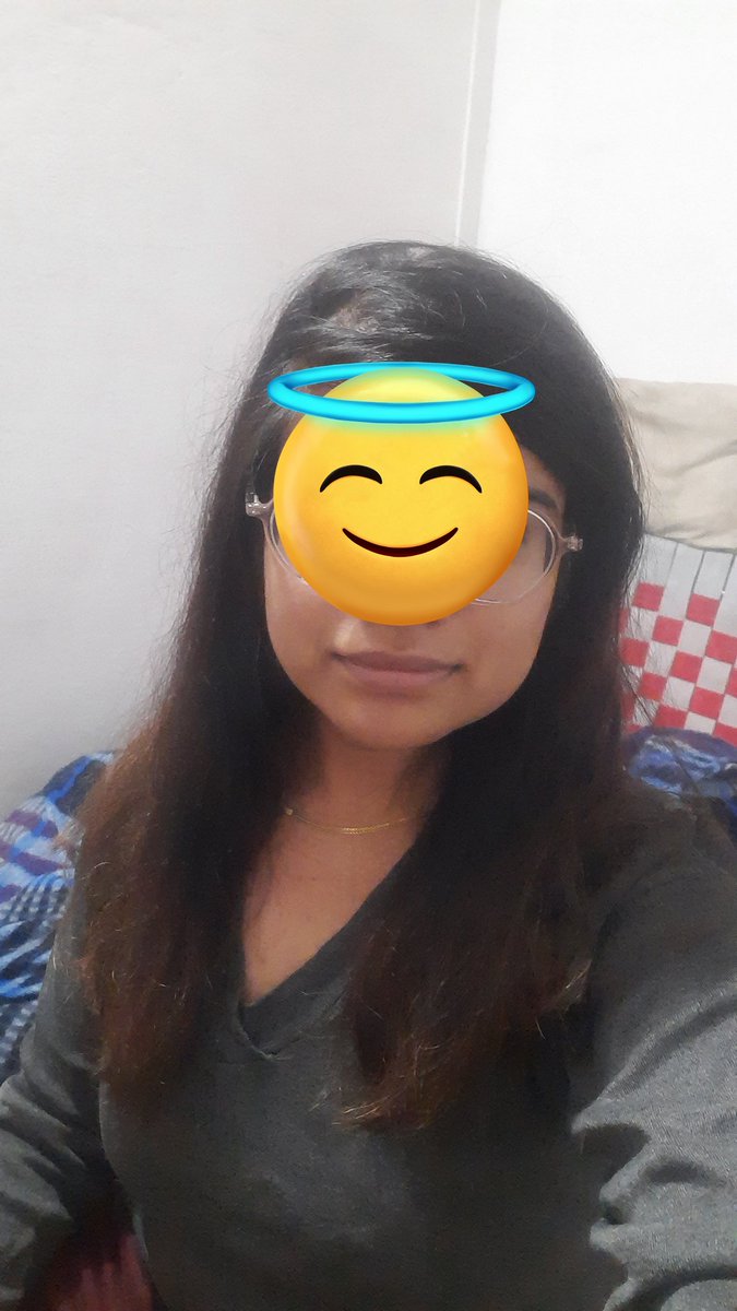 deeksha108312's tweet image. ज़ब कोई काम ना हो तो सेल्फी खींचो 🤣
#timepass