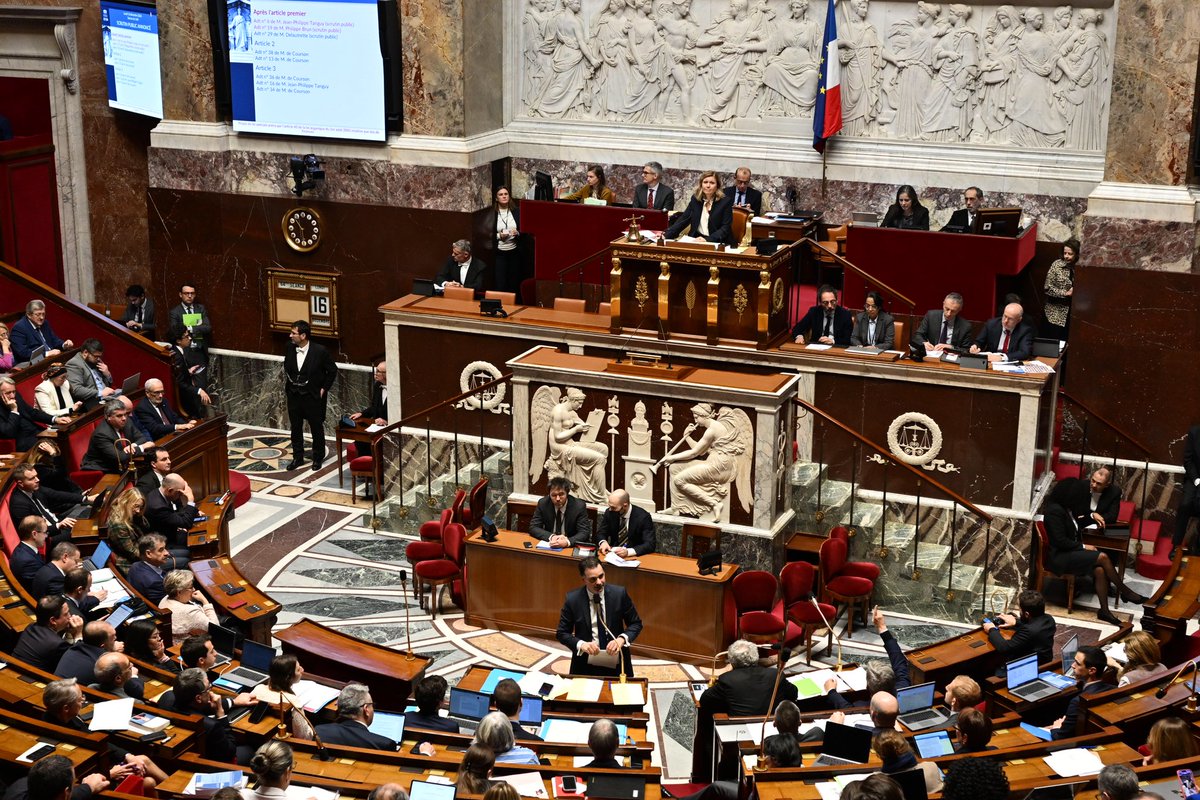 LaurentSMartin's tweet photo. ✅ Le projet de #loispéciale a été adopté par l’@AssembleeNat !

Je salue l'esprit de responsabilité des députés qui a guidé ce vote. 

▶️ Mercredi, le @Senat aura à son tour l’occasion de suivre cette voie. https://t.co/B26i2SCfEN