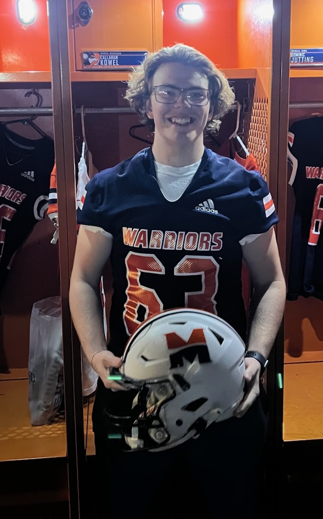 CallahanKowal's tweet photo. Thank you @MidlandU_FB for having me and my family out for a visit!!! @Coach_Honnold @MidlandU @coachWRacine @CoachJamrog https://t.co/CtewjYPuwG