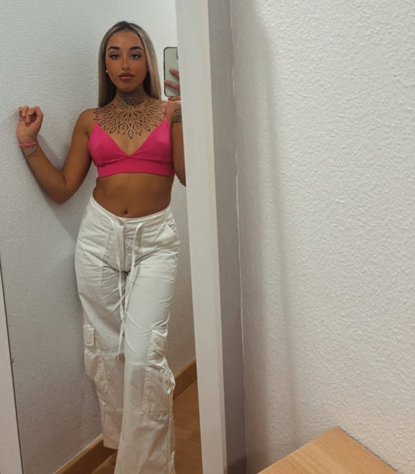 victoriAsextime's tweet photo. Ya estรกis tardando
#sumisofinanciero #esclavofinanciero #pagafantas #paypig #cajerohumano #financialsubmissive #financialslave #esclavefinancier #soumisfinancier #perdedor #diosa #humancashier #caissierhumain https://t.co/T8fmRZobQ7