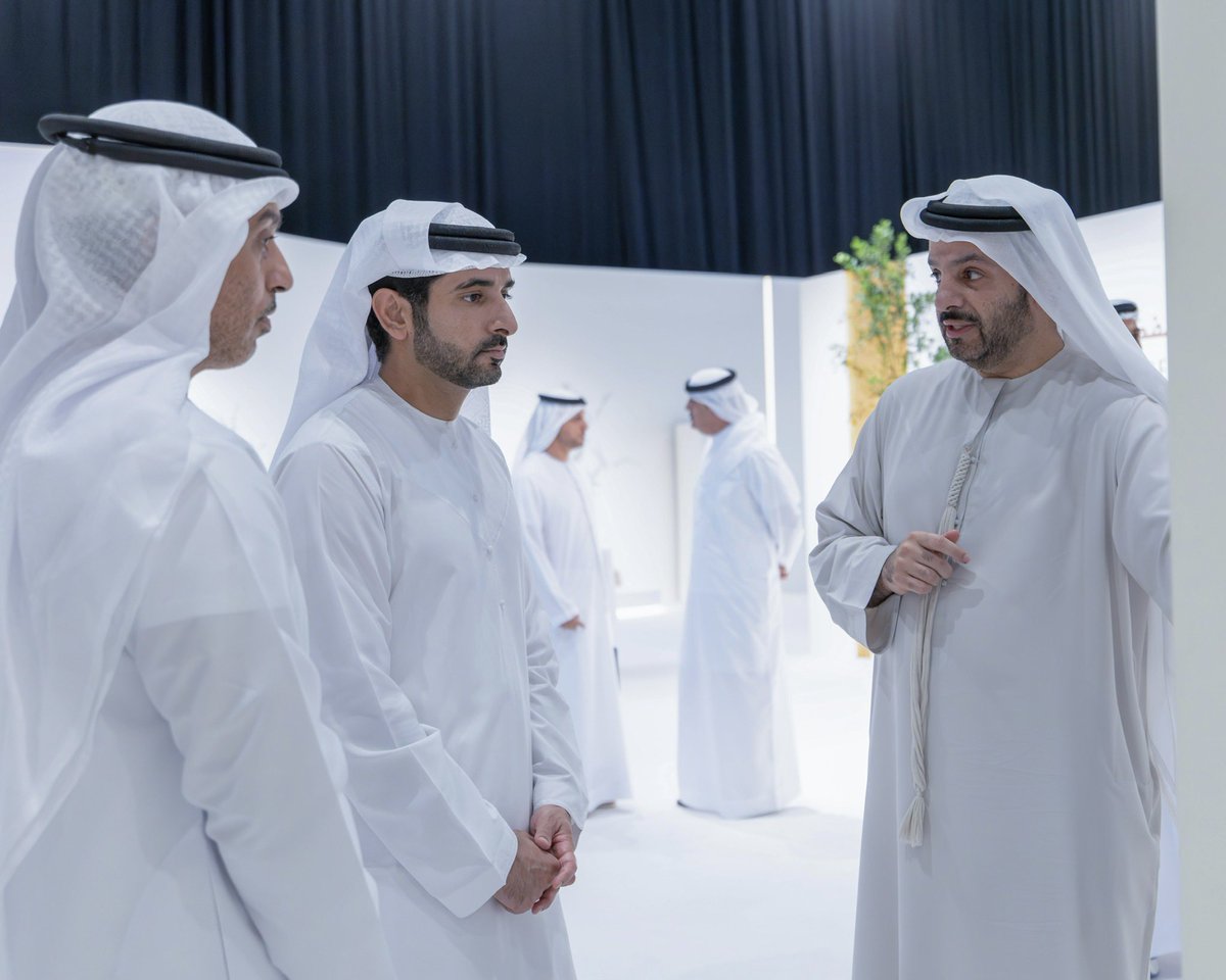 حمدان بن محمد يترأّس الاجتماع الأول للمجلس الأعلى للفضاء والذي اطّلع سموّه خلاله على الإنجازات الاقتصادية لقطاع الفضاء الوطني على مدار السنوات الماضية، وما أسهمت به في تحقيق نتائج نوعية جعلته القطاع الأكثر تقدماً على مستوى المنطقة.