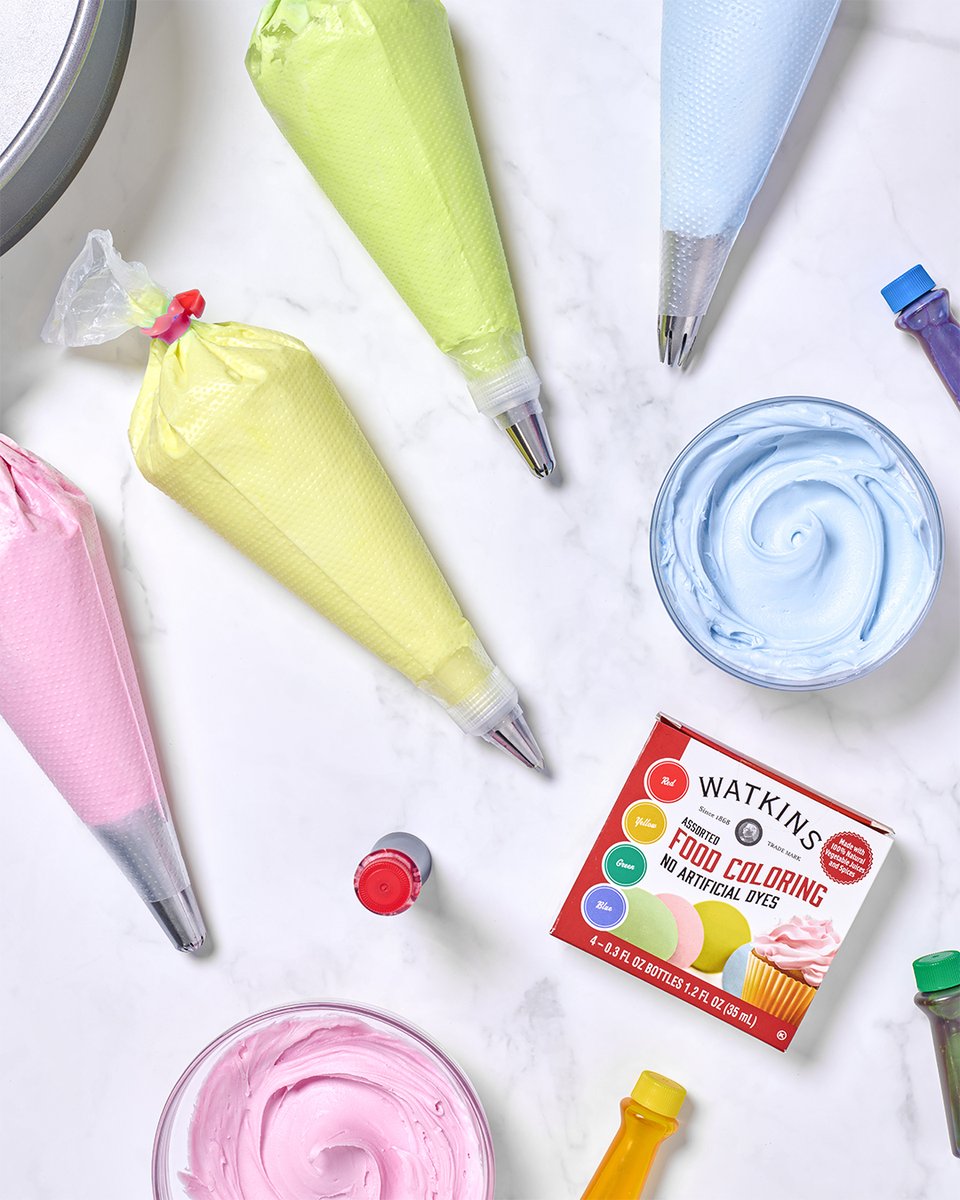 Holiday baking season is here! Choose artificial dye-free food coloring this year with Watkins Food Coloring 🧁

#watkins1868 #watkins #holidaybaking #baking #dyefree