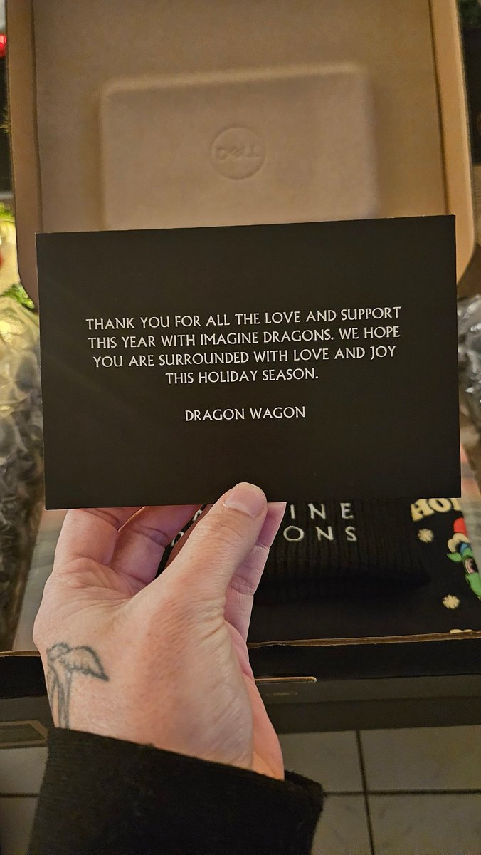Sophie (@sophieturtos34) on Twitter photo Look what UPS delivered to me today! Xmas before Xmas,I'm the happiest person in the world right now.I'm so grateful & feel so lucky to have been chosen by <a href="/dragonwagon/">Dragon Wagon ๐
๐ค</a> to receive this precious package๐๐ฅฐ๐๐คฉโค๏ธโ๐ฉน Mac you're definitely THE best manager ever!thank you๐ซถ just amazing Look what UPS delivered to me today! Xmas before Xmas,I'm the happiest person in the world right now.I'm so grateful & feel so lucky to have been chosen by <a href="/dragonwagon/">Dragon Wagon ๐
๐ค</a> to receive this precious package๐๐ฅฐ๐๐คฉโค๏ธโ๐ฉน Mac you're definitely THE best manager ever!thank you๐ซถ just amazing