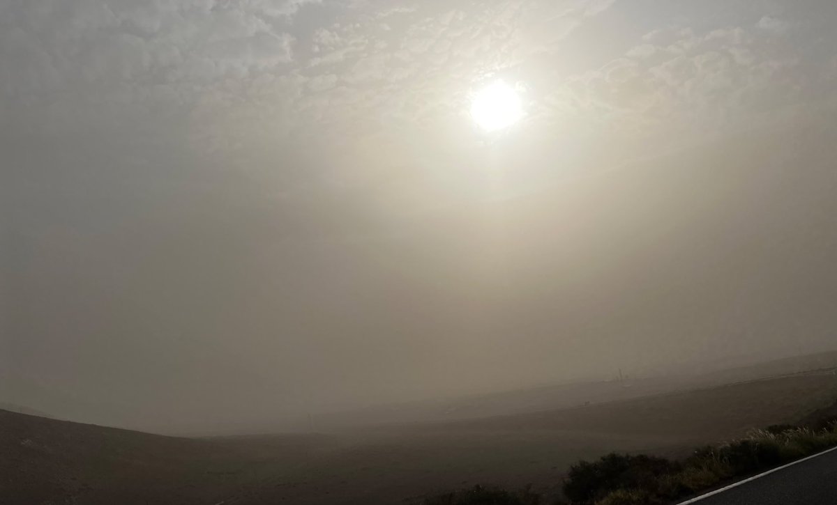 ChicaGuachinet's tweet photo. Imágenes de ayer y hoy.
Porque esto es África.
Lanzarote ayer y hoy
Islas Canarias is not Spain https://t.co/K0hmDK19g3