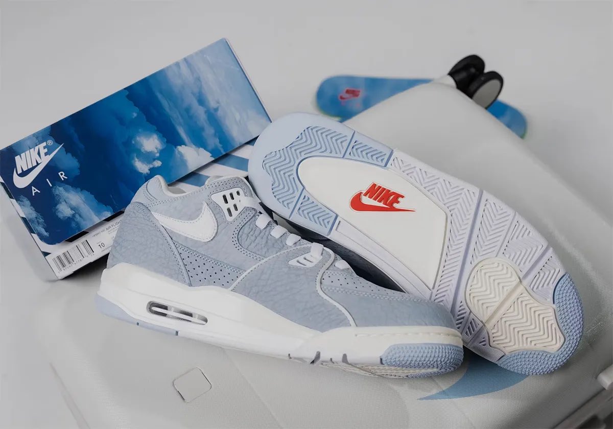 Shoe of the year is so subjective. I don’t care who “wins” but I think so many shoes didn’t get recognition. 

As always the one I like most is the one I didn’t get. The PJ Tucker air flight 89 low was to me the shoe of the year .