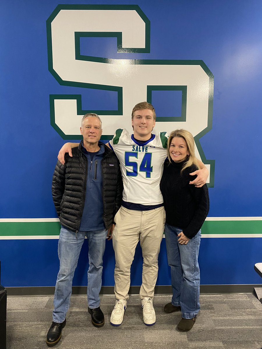 Had a great time down at Salve Regina for an official visit.  Thanks to <a href="/CoachBKelly/">Brad Kelly</a> <a href="/GilmartinKevin/">Kevin Gilmartin</a> <a href="/CoachDeLade/">Coach Greg DeLade</a> for having me down and taking the time to talk to me.  Really enjoyed getting back on campus and learning what Salve is all about!