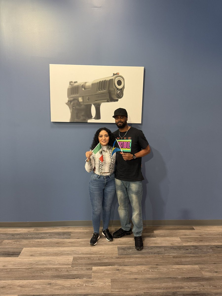 OnPointRange's tweet photo. We hope Scorpioqueen_1010 & Tno_rah had a great time!
#OnPointRange #OnPoint #Range #Raleigh #NC #NorthCarolina #International #RangeDay https://t.co/w09dnXG9sY