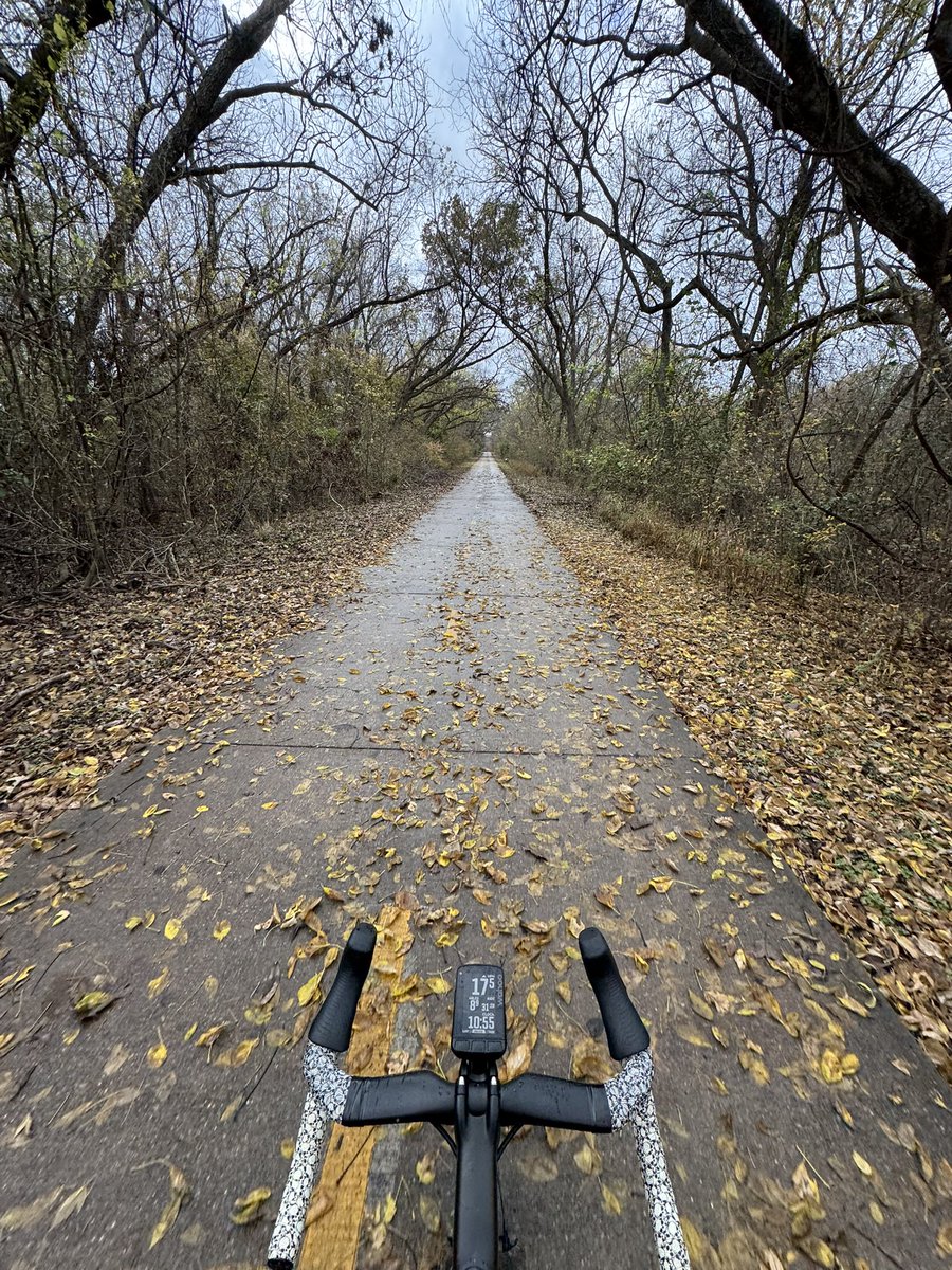 Austin’s fall weather had been all over the place! 🍂

#rideyourbike