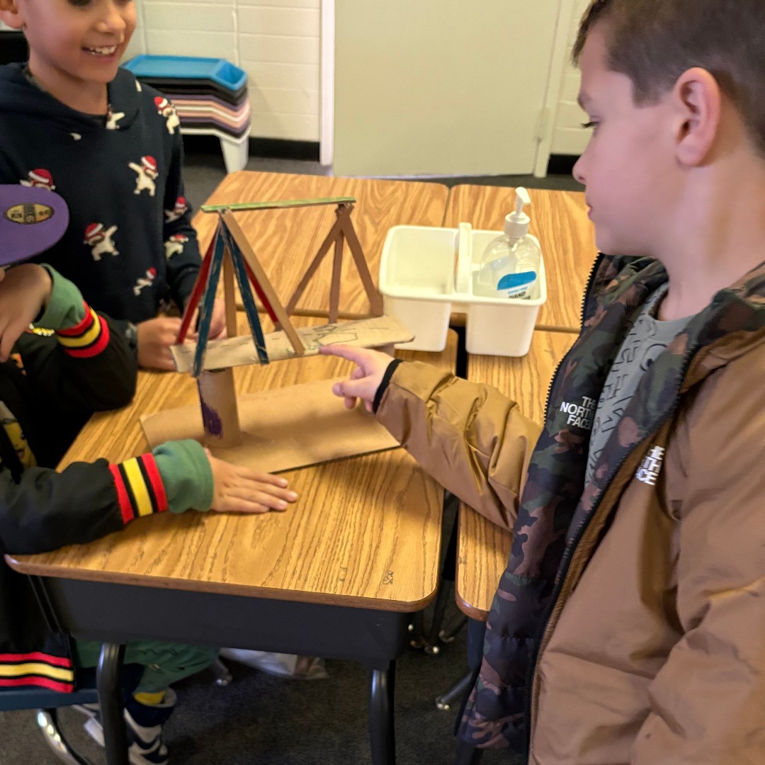 JMCSTEM's tweet photo. #GeniusHour is a time for John McCandless students to show their creativity while seeing #STEM concepts in action! Last week, 2nd Graders used cardboard, popsicle sticks and paper towel tubes to build bridges. This was a fun way for Owls to learn about the engineering process! https://t.co/I2W9JnVzvx