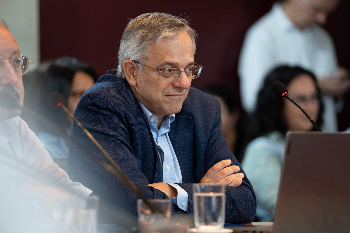 Universidad de la República tweet media