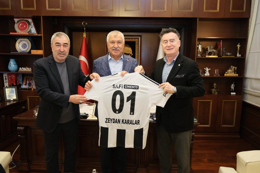 dogukanyegul01's tweet photo. Bak hele gardaş iyisin değil mi ? @ZeydanKaralar01 https://t.co/N7DTTJvnSn