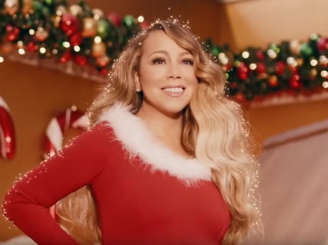 PopTingz's tweet photo. “All I Want for Christmas is You” by @MariahCarey spends a 16th week at #1 on the Hot 100. https://t.co/DgTPbyyGZ3