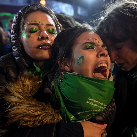 🚨 Estás de acuerdo con que Milei derogue el aborto legal en 2025??