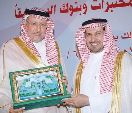 طب المختبرات tweet media