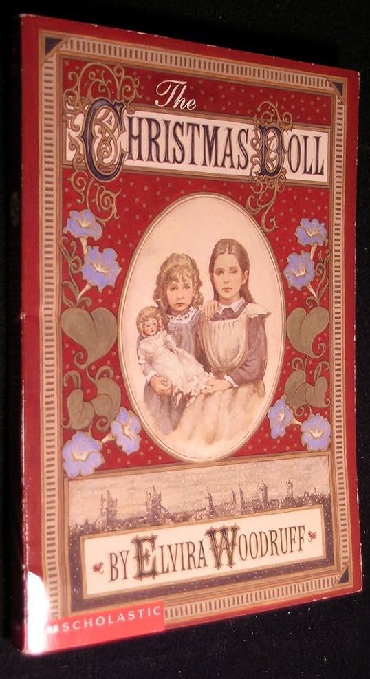 🤍
The Christmas doll 
~ by Elvira Woodruff ~

In Victorian London two orphans try to stay hopeful with the stories they invent about family and a long lost doll called Morning Glory who they believe will one day return to them

#BookTwitter #booktwt