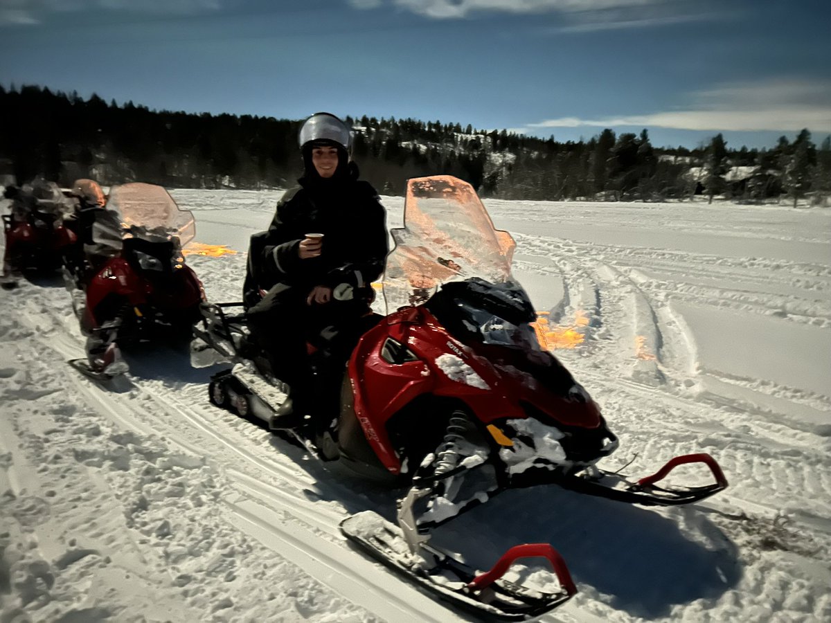 Aᴅᴀᴍ Dᴀᴠʏ tweet media