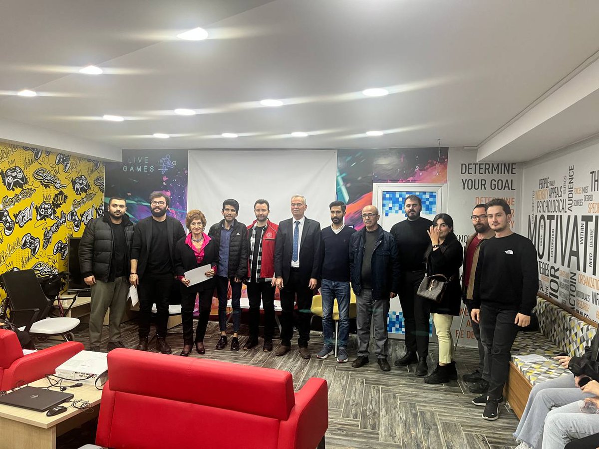 GSB_AydinGM's tweet photo. 📽️ Bugün ADÜ Genç Ofisimizde, Danışmanlığını Prof. Dr. Turan Akkoyun’un yaptığı yönetmenliğini Muhammed Zeki Engül’ün yaptığı araştırmacı-yazar Hayrani Ilgar’ı konu alan Ülkü belgeseli gösterimi gerçekleştirdik. 💫

Etkinliğimize katılan tüm gençlere teşekkür ederiz. https://t.co/jbvH9X6BVQ