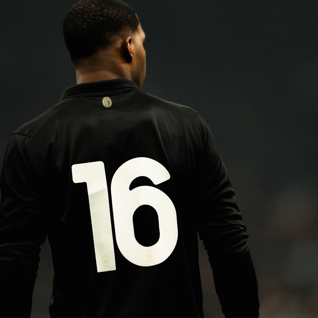 Magic Mike Maignan tweet media