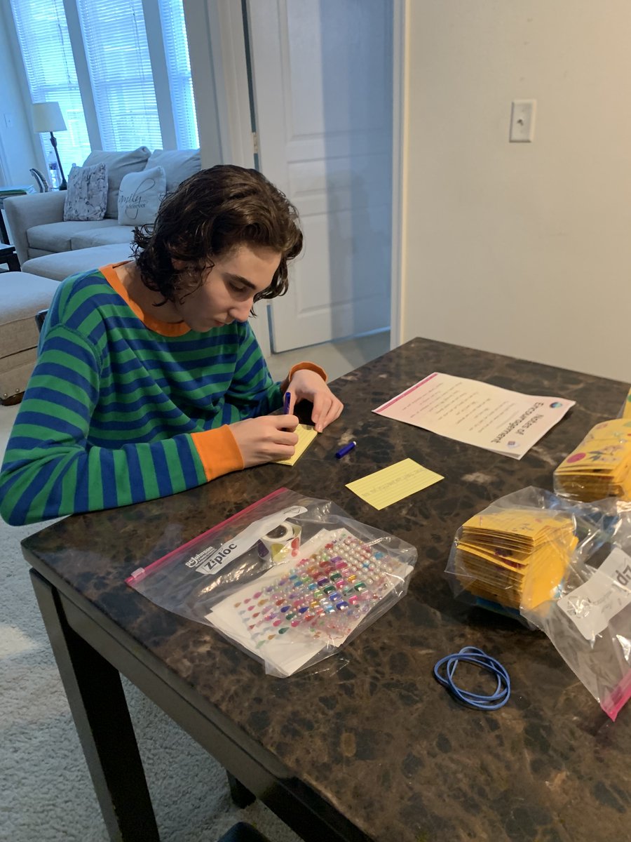 joinnest4's tweet photo. Spreading love worldwide!💌 Thru #NEST4US #NESTKares #NotesofKindness initiative, our #volunteers are creating heartfelt messages across the #globe to #uplift & #inspire the #community. A simple note can bring #joy & #hope to someone’s day! #Service #Love https://t.co/TnRs0vVqL4 https://t.co/nQT2oypcz8