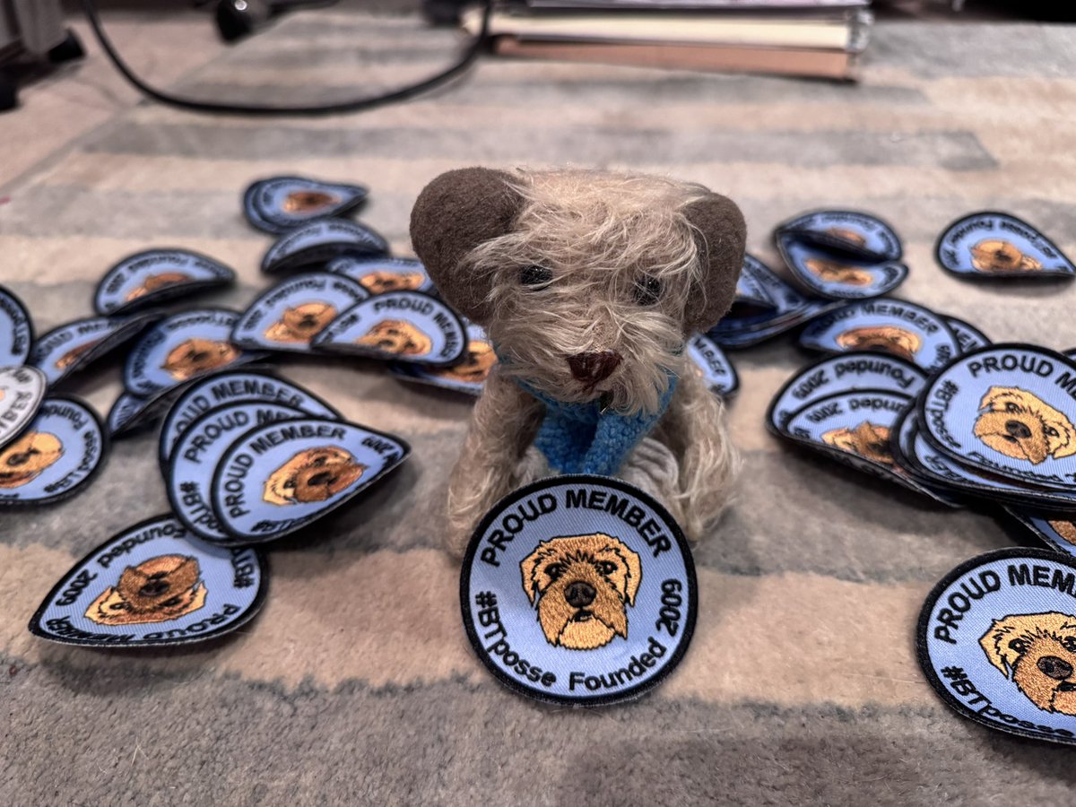 #BTposse  the new #BTposse badge is here.  To get yours ... If your first name starts with a letter A-M DM <a href="/claptonterrier/">Sir Clapton Terrier</a> and for letters N-Z DM <a href="/RohanTheBT/">Sir Rohan the BT 🎾</a> Please make your (min) donation of £5 per badge to justgiving.com/fundraising/bt…