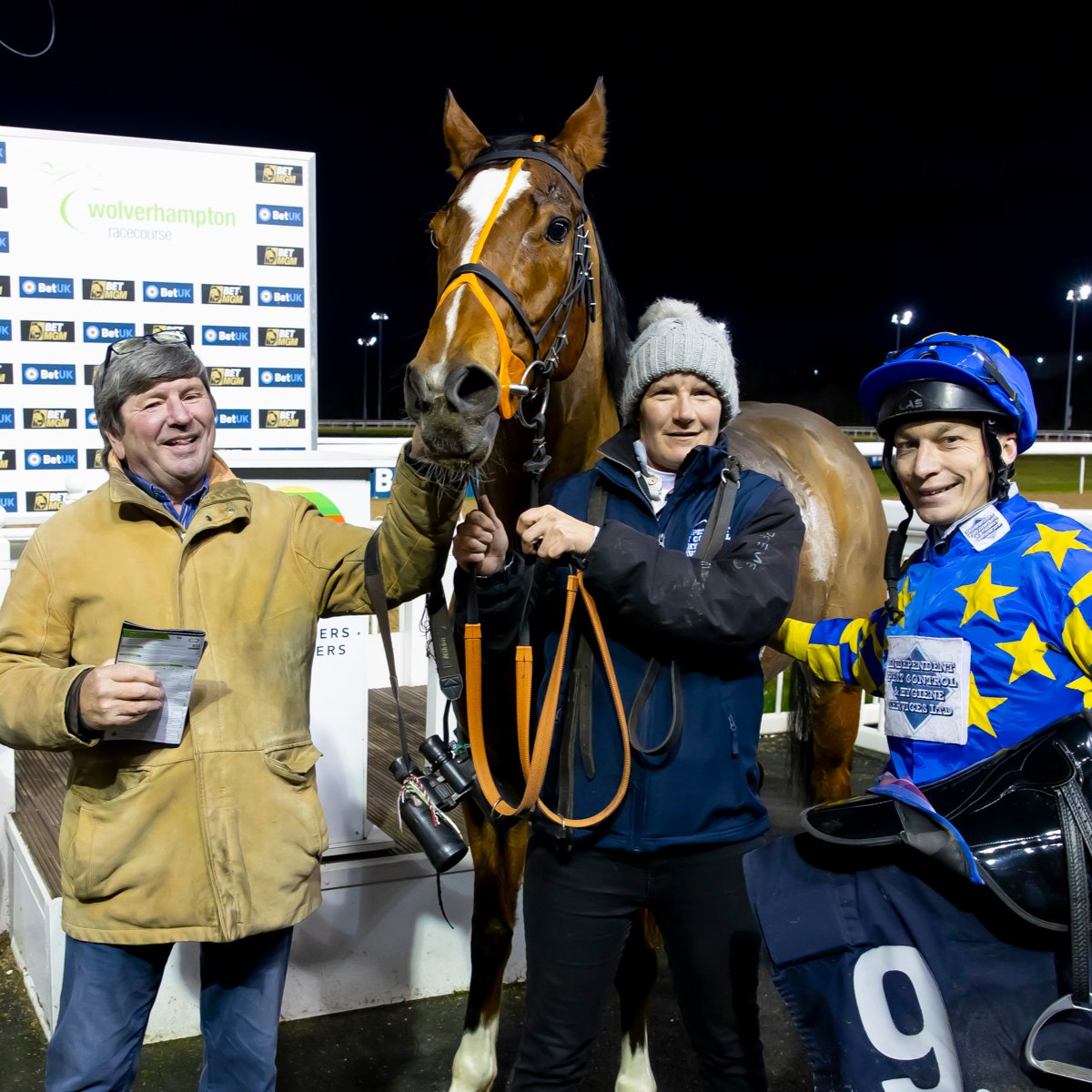 WolvesRaces's tweet photo. π Weβre thrilled to congratulate Tony Carroll on his 100th race win tonight at Wolverhampton Racecourse! ππ
π΄ Horse: Second Collection
π¨βπΌ Trainer: @AWCarrollracing
π Jockey: @Luke_Morris88
Here's to many more victories ahead! ππ
#Wolvesraces https://t.co/d1Kr2VW0uX