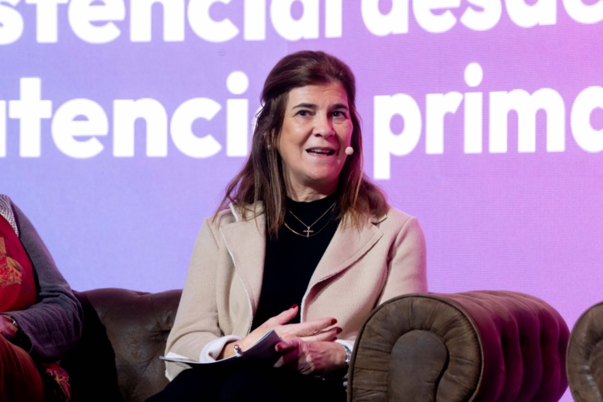 Plataforma de Organizaciones de Pacientes (@pacientespop) on Twitter photo Lourdes Martínez-Berganza, vicepresidenta de <a href="/SEMERGENap/">SEMERGEN | Médicos de AP #SEMERGEN25</a>:
"Hay muy pocas comunidades que tengas protocolos para coordinar Atención Primaria y Atención Hospitalaria".
"Lo rural tiene encanto pero debe tener ventajas para lograr que los médicos se queden".
#ObservatorioPOP24 Lourdes Martínez-Berganza, vicepresidenta de <a href="/SEMERGENap/">SEMERGEN | Médicos de AP #SEMERGEN25</a>:
"Hay muy pocas comunidades que tengas protocolos para coordinar Atención Primaria y Atención Hospitalaria".
"Lo rural tiene encanto pero debe tener ventajas para lograr que los médicos se queden".
#ObservatorioPOP24