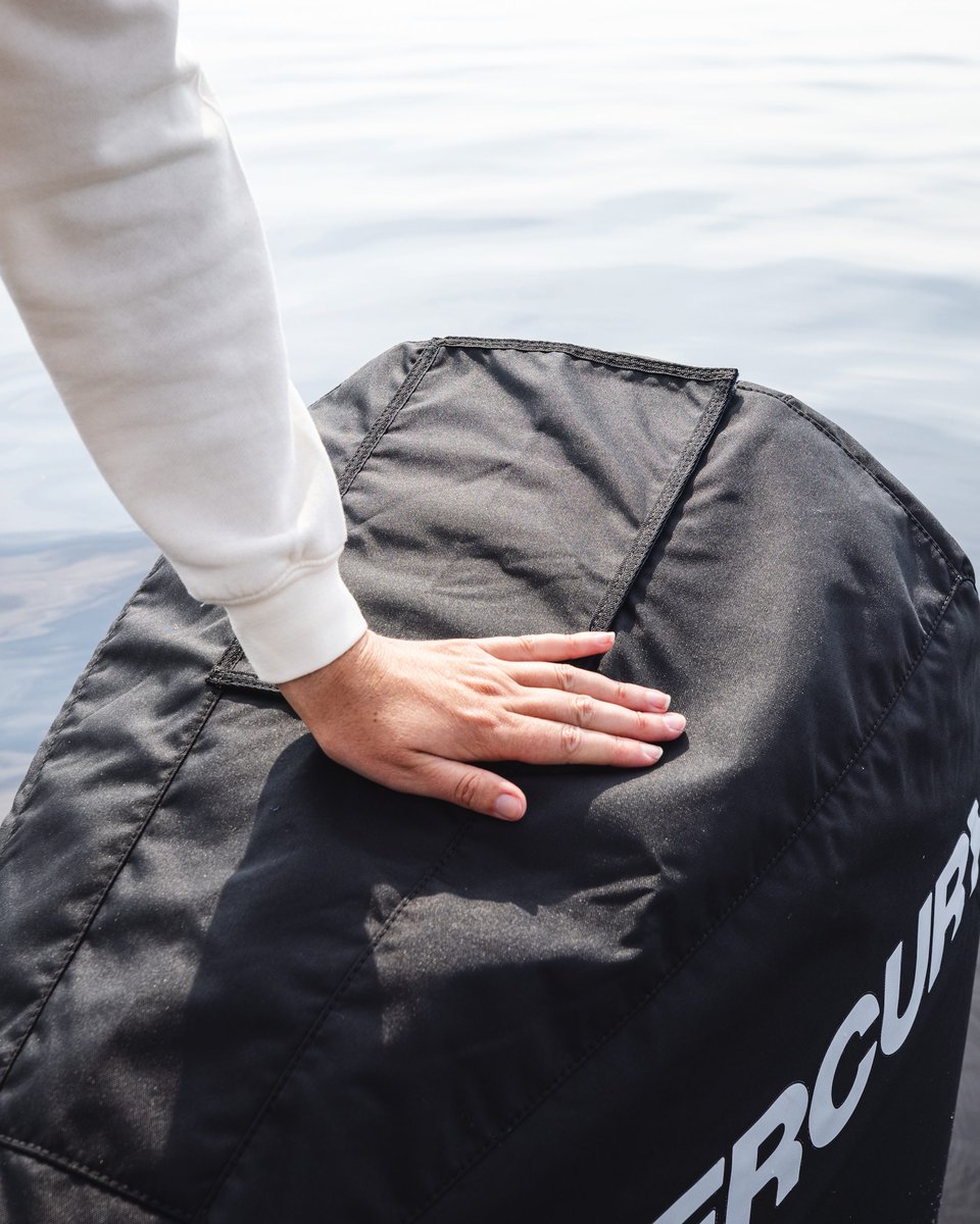 MercuryMarine's tweet photo. Can your cover do this?

Mercury Engine Covers: https://t.co/erWB1OEJfC

#GoBoldly #Outboard #Boating #Maintenance #BoatMaintenance https://t.co/gcBlhuyn2M