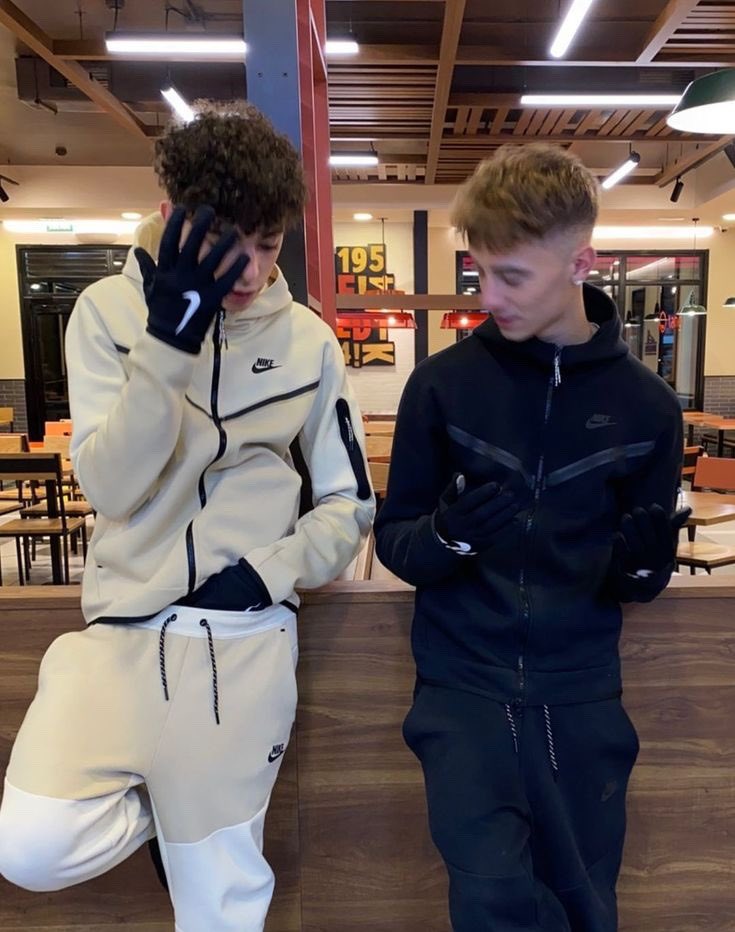 HxrnyLad (35k) (@hxrny_lad) on Twitter photo 