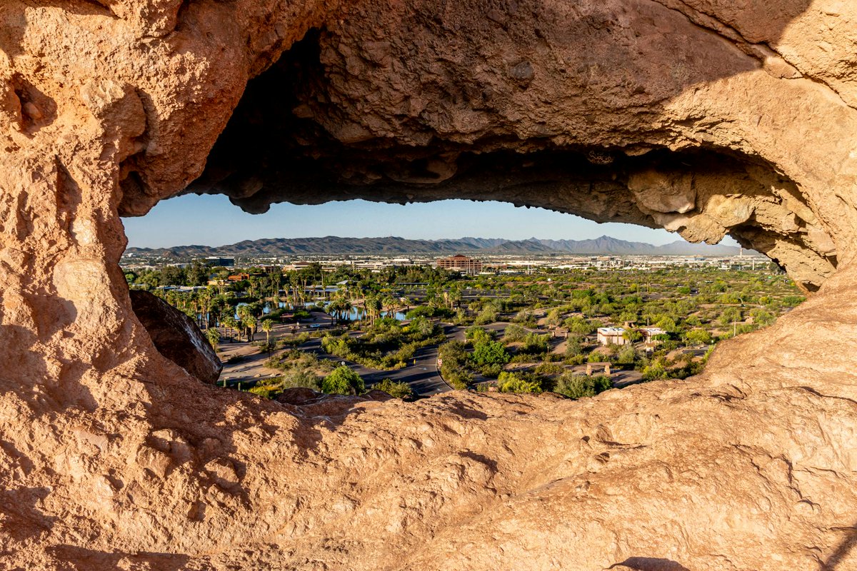 GreaterGAS's tweet photo. 🌵Anesthesia providers are thriving in the Phoenix Valley. With 300+ sunny days, outdoor adventures, safe neighborhoods, and career growth in a vibrant healthcare community, Phoenix offers the perfect work-life balance. Message us or go to https://t.co/qLzfDYEu8x to learn more 🌵 https://t.co/5qXbbTCuIS