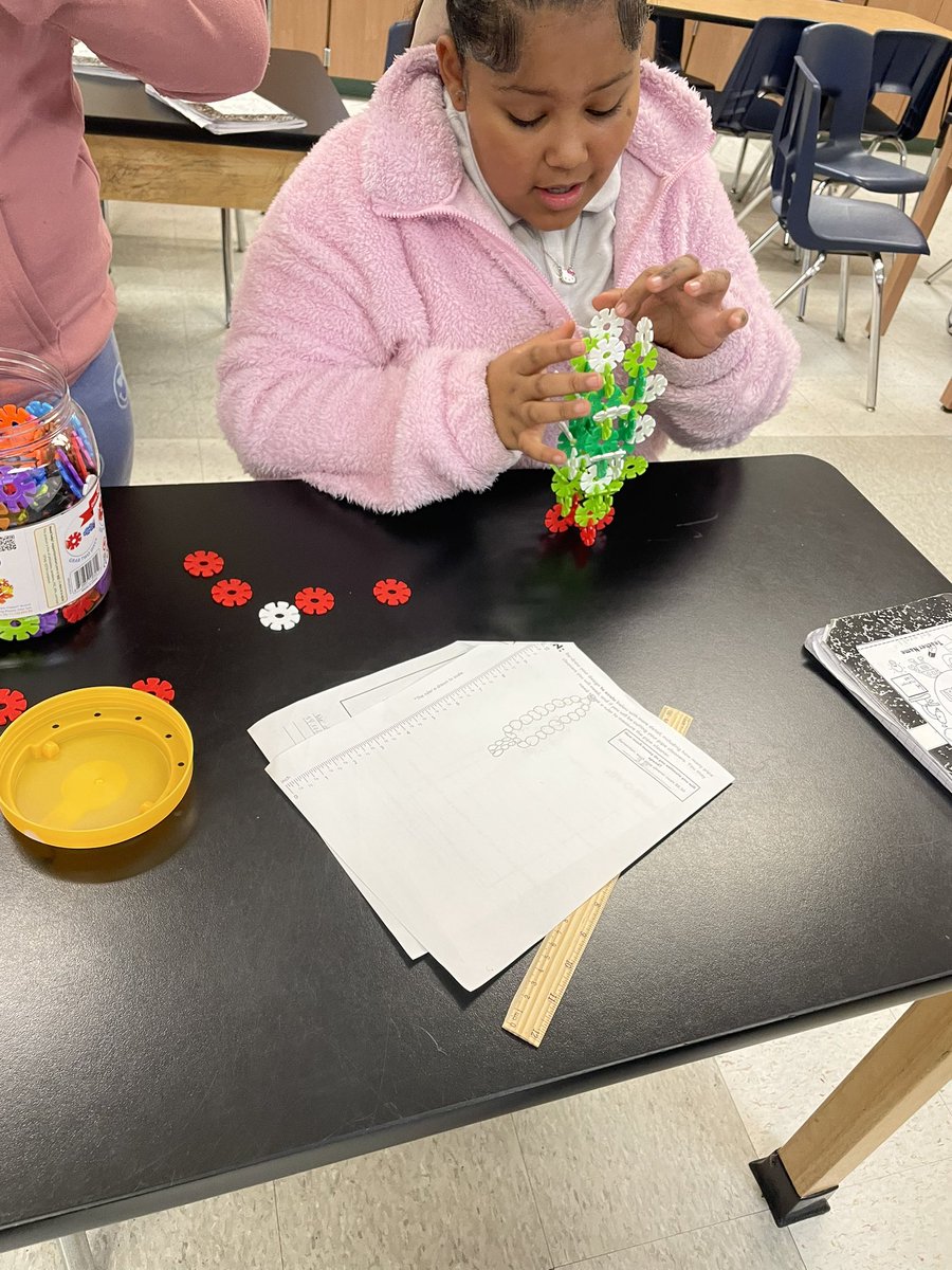 HeyMsWheat's tweet photo. Students were challenged to design and build a Christmas tree using whatever materials provided. I can say this team did a great job! #HolidaySTEM @DCSDSTEM @Rmcnairdla https://t.co/lF0LfB6n0I