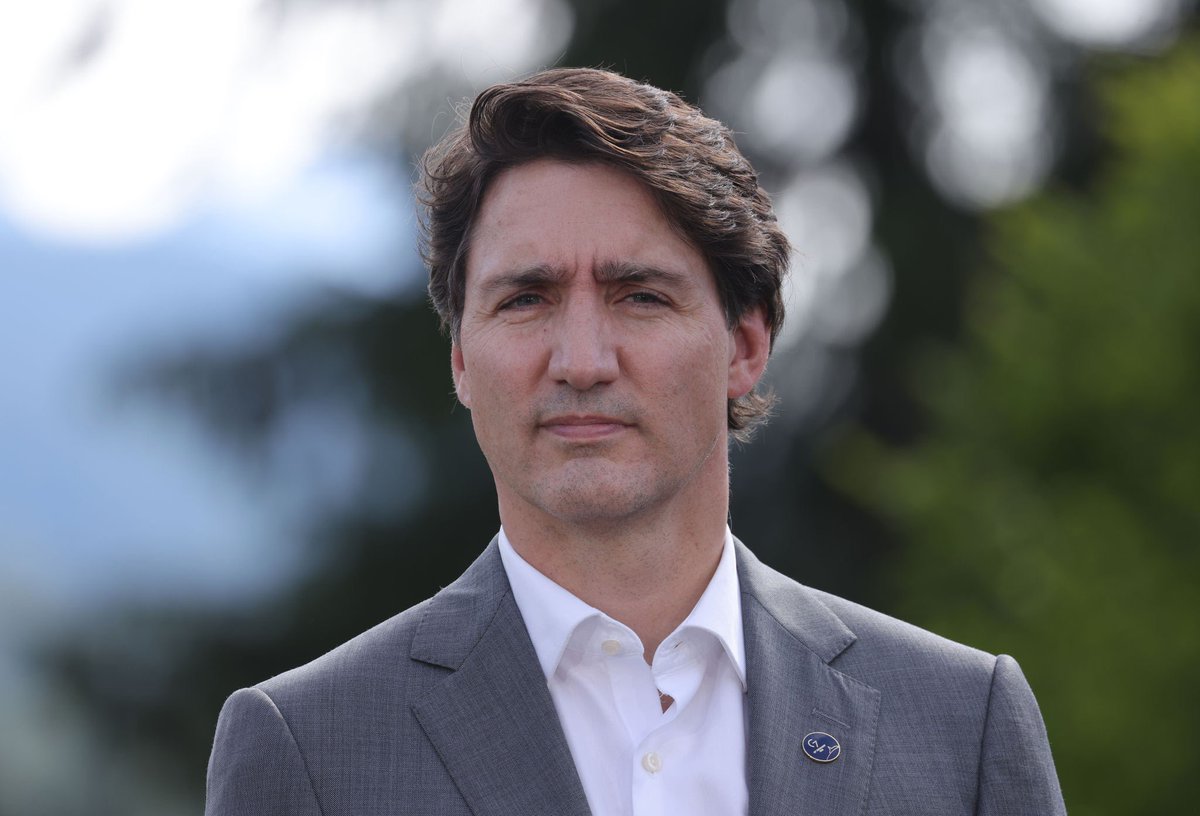 SteveLovesAmmo's tweet photo. Per CTV, Commie Snow Mexican Justin Trudeau is stepping down.
Is he finally going to head back to Cuba? 🇨🇺 https://t.co/Kv0LY8vc2G