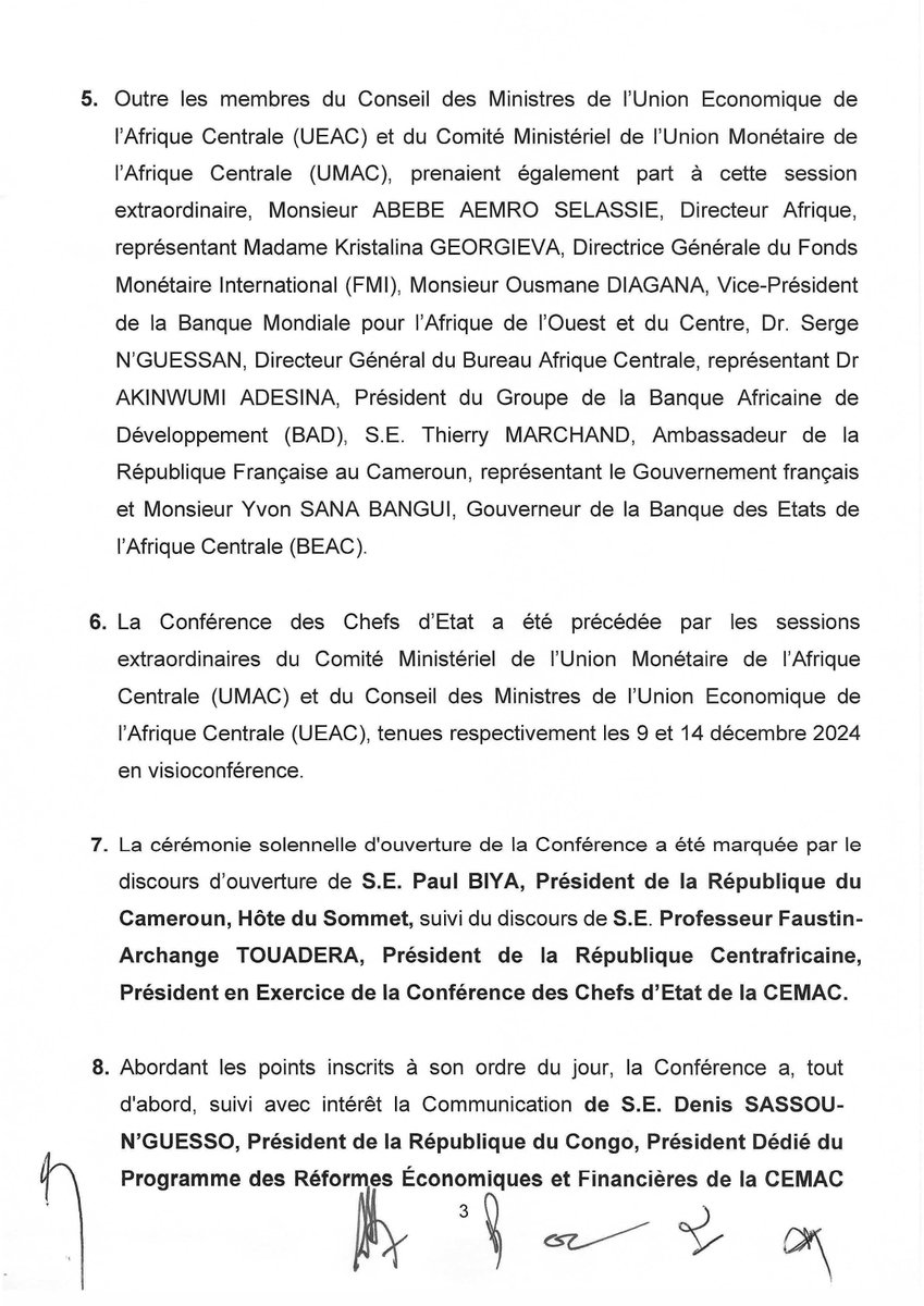 PRC_Cellcom's tweet photo. Communiqué Final du Sommet Extraordinaire de la CEMAC - Yaoundé, le 16 décembre 2024.

#CEMAC
#PaulBiya
#Cameroun
#Cameroon 
1/3 https://t.co/3IE6hf4cbg