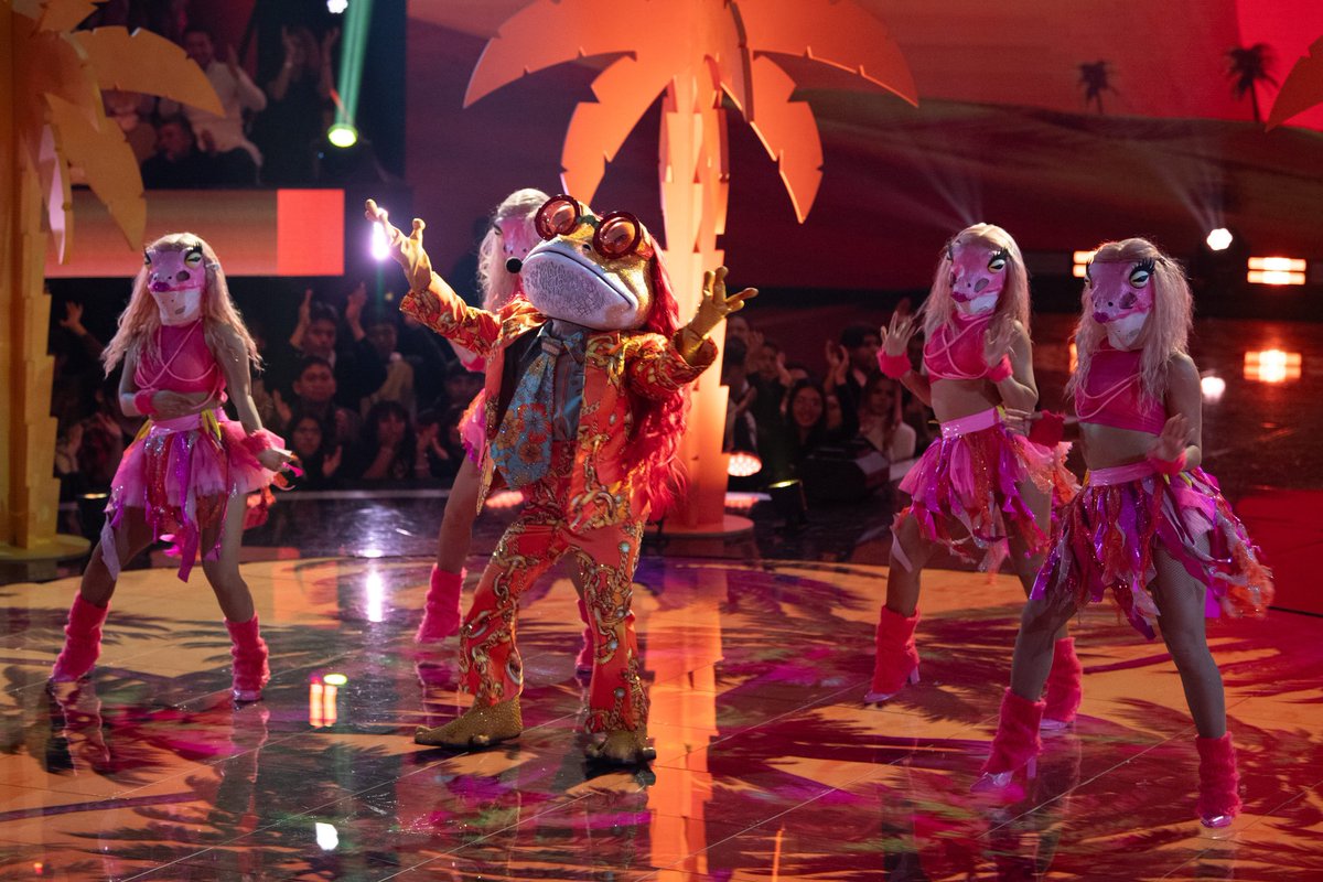 arisanunu25 tweet media