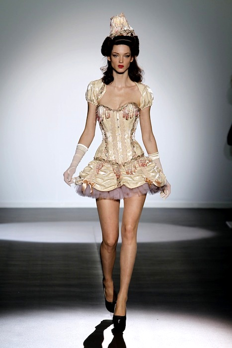 celestial_art_'s tweet photo. Bibian Blue Fall 2010 https://t.co/Se7OBZas7z