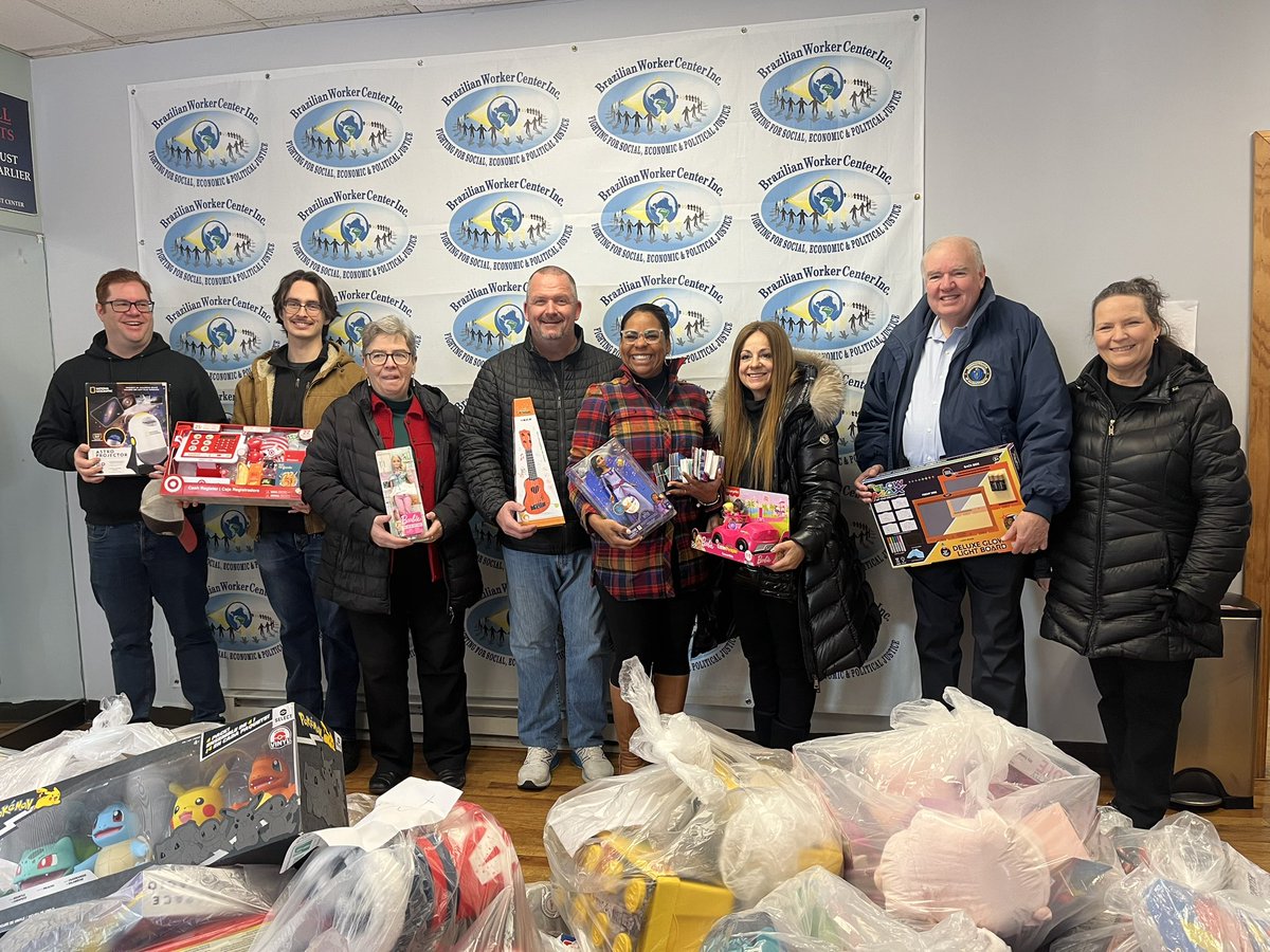 Thank you to everyone who helped make this year’s Annual Allston Brighton Toy Drive a success!! Your generosity helped make sure the children in our neighborhood have a happy holiday! #allstonbrighton