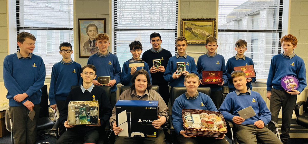cahalane_n's tweet photo. Huge congratulations to the winners of our Parents’ Council Christmas Raffle @moylepark.  €2000 was raised towards the installation of new lights on the avenue!  Thank you to all of the local businesses who sponsored prizes &amp; to everyone who supported our fundraiser!!! https://t.co/AcFFnNhuXM