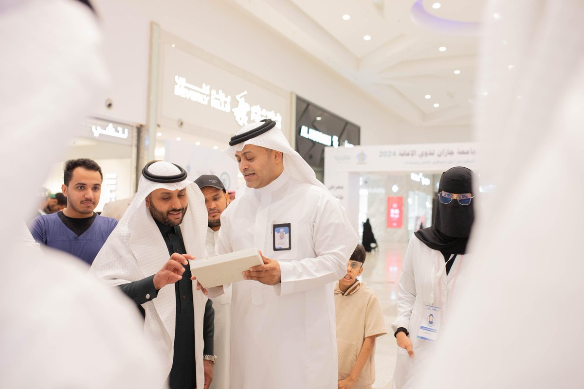 stujazanu's tweet photo. ✨ لقطات من تدشين معرض جامعة جازان لذوي الإعاقة 2024، الذي تنظمه عمادة شؤون الطلاب "ممثلة بقسم ذوي الإعاقة ونادي الطب". يهدف المعرض إلى تعزيز حقوق ذوي الإعاقة ودعمهم، واستعراض جهود #جامعة_جازان في هذا المجال، بالإضافة إلى نشر الوعي بين أفراد المجتمع. 
#جامعة_جازان  
#نشاطكم_يميزنا