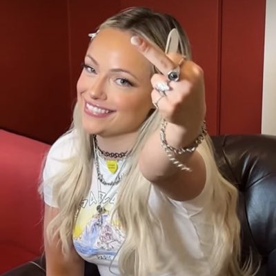 ReeseIsWWX's tweet photo. #NewProfilePic https://t.co/4GMU32CJa3