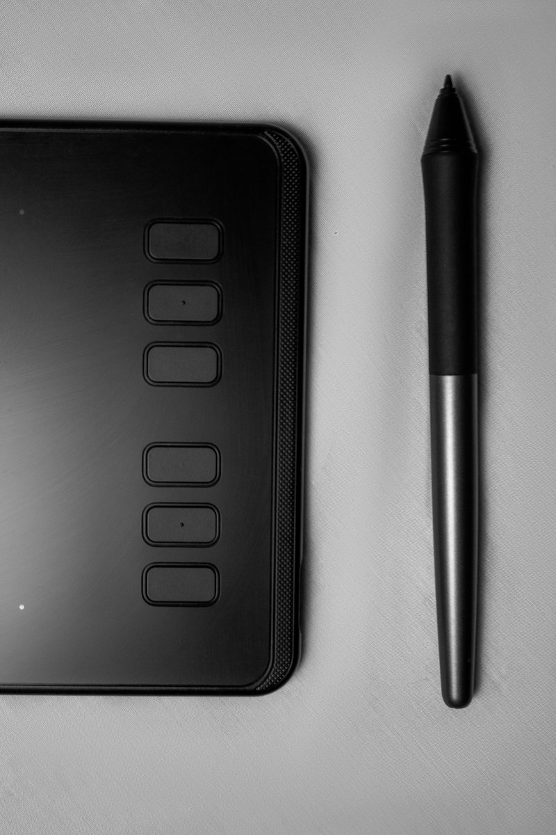 Vendo Tablet grafica digitalizadora para dibujo Huion H640p

Especial para diseñadores, arquitectos, ilustradores y estudiantes afines. 
📌Caracas