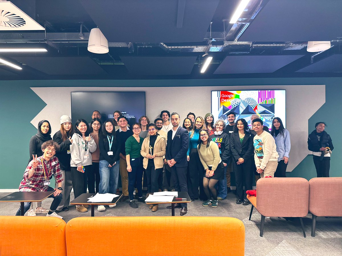 clivecastillo_'s tweet photo. Ending the first half of the academic year as part of the guest panel for the @UniWestminster Interactive Media Practice Google Innovation Workshop @ Cavendish Campus 🎨🧠 https://t.co/TO1wKCjqgl