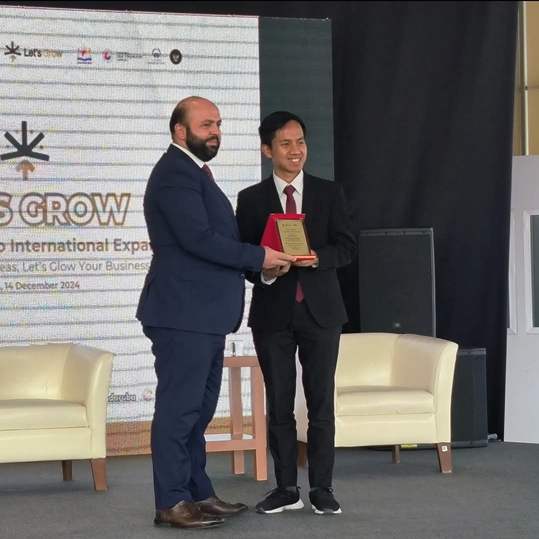 ibrahimzorlu89's tweet photo. Türkiye'deki Endonezyalı Öğrenciler Birliği'nin düzenlediği "Let's Grow" etkinliğine katıldık. Türkiye ile endonezya arasında girişimcilik köprüsü başlıklı proje yarışması kazananların projelerini dinledik. Başarıyla gerçekleştirilen bu güzel çalışma emek veren herkese teşekkürlr https://t.co/YcW5sZpul5