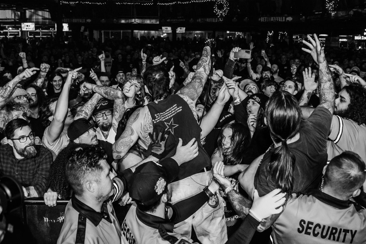 GabeThePigeon's tweet photo. TWITCHING TONGUES | BLISSMAS 2024 https://t.co/D859skPeCC