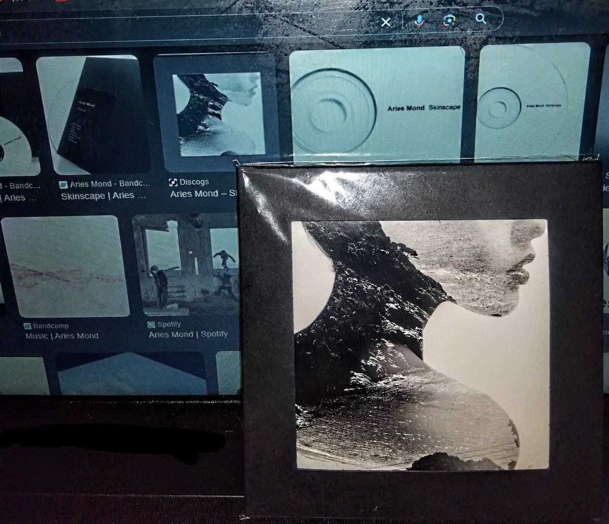 mellozaemon's tweet photo. #AriesMond🇫🇷 Skinscape('22)4th
#TimeStretch #Landscape #Electroacoustic
初視聴雑感は乾いた私という土に湧水が引かれ
幾つかの種子がパラパラと蒔かれた感覚。今後
花となり実となるか。あざみ野某店の店主渾身の
インタビュー冊子のお陰で間を慈しむ。 https://t.co/fXl4LixFmI