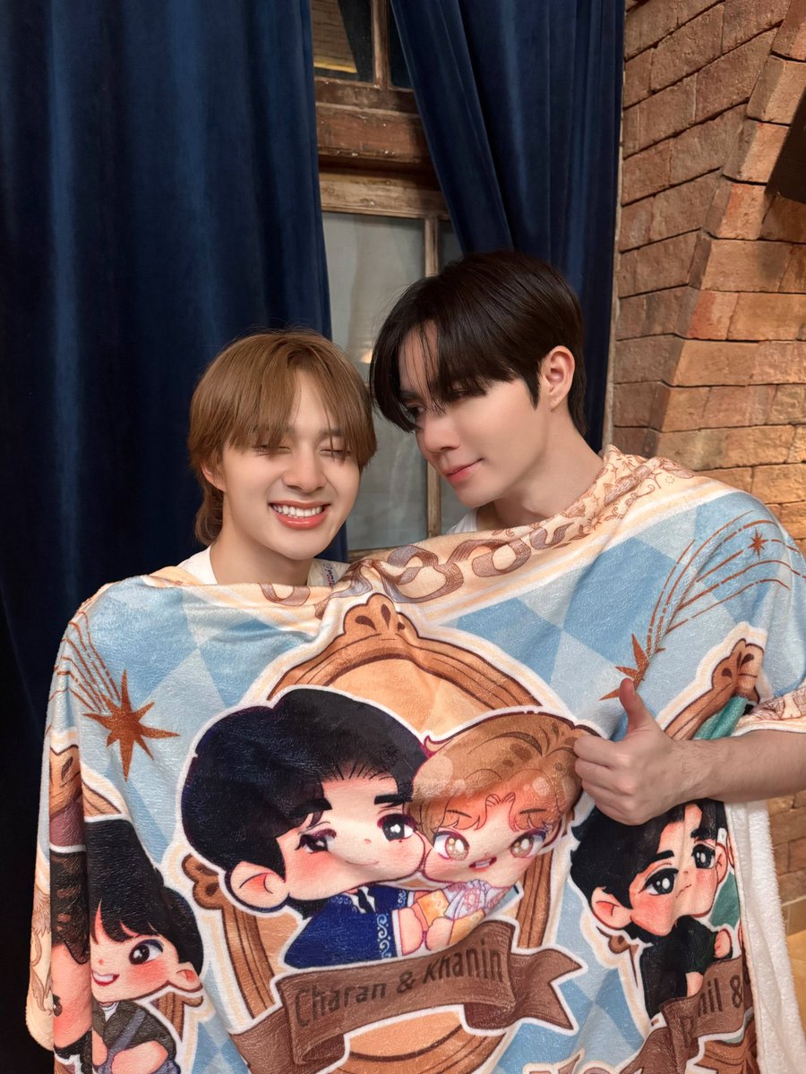 tnpupdate's tweet photo. — 🤍 #ข้ามฟ้าเคียงเธอSeries Updates

Aoftion talked about 𝐓𝐡𝐞 𝐍𝐞𝐱𝐭 𝐏𝐫𝐢𝐧𝐜𝐞 𝐒𝐞𝐫𝐢𝐞𝐬 during his recent live. 

• trans. @SheeIM https://t.co/PZst4OF2rA