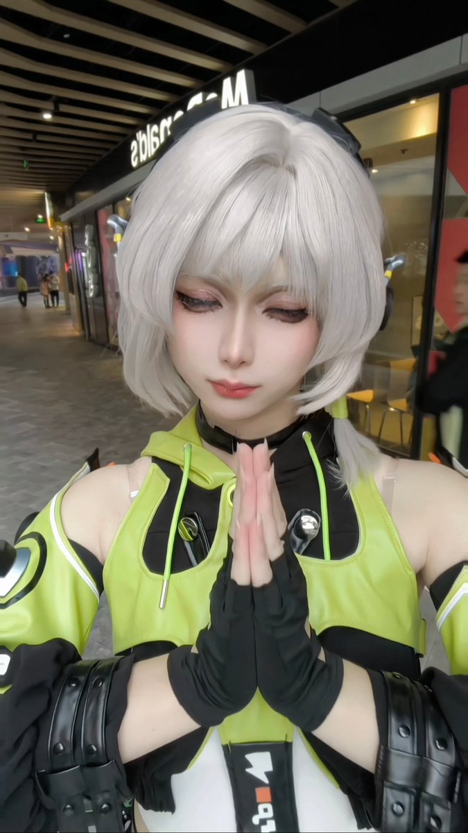 MostimaUltra's tweet photo. 还有安比存货猛猛发
#绝区零 #ZZZ #ZenlessZoneZero #安比 #安比德玛拉 #cosplay #cos #可爱的男孩子 #女装大佬 https://t.co/VKA3kqcnd0