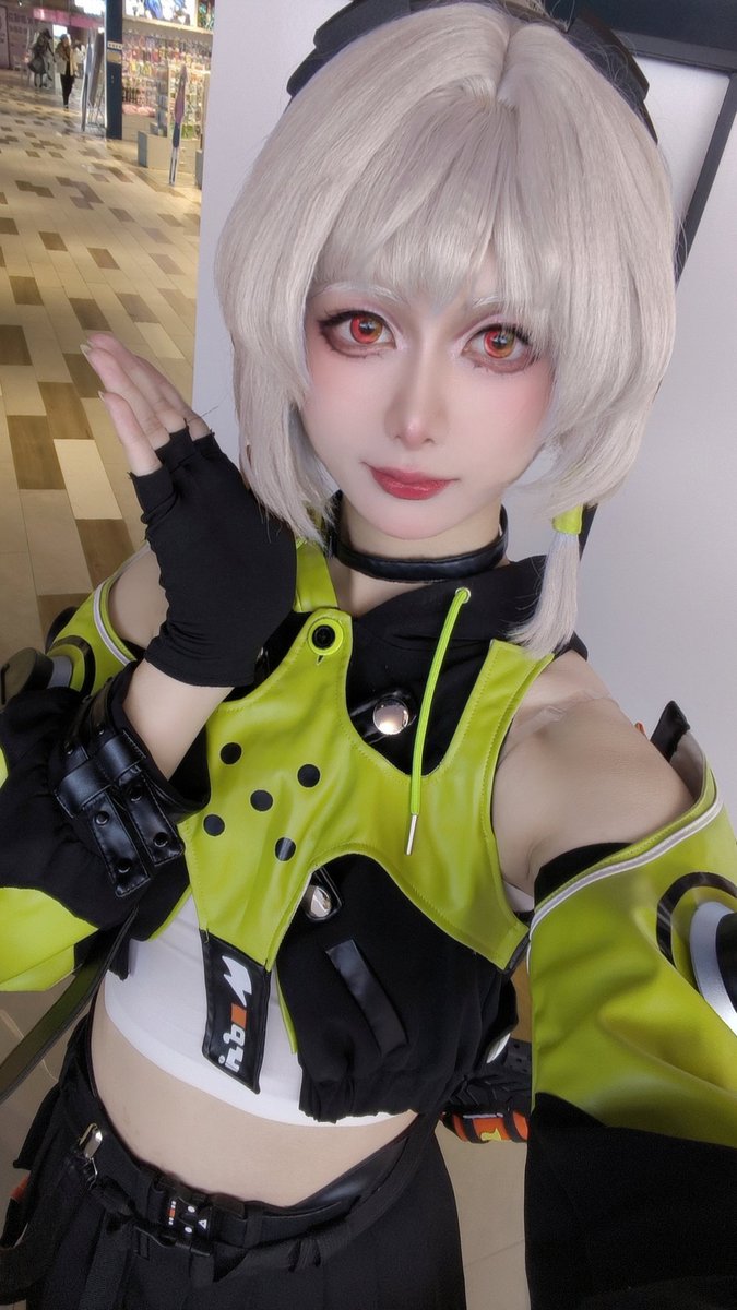 MostimaUltra's tweet photo. 还有安比存货猛猛发
#绝区零 #ZZZ #ZenlessZoneZero #安比 #安比德玛拉 #cosplay #cos #可爱的男孩子 #女装大佬 https://t.co/VKA3kqcnd0