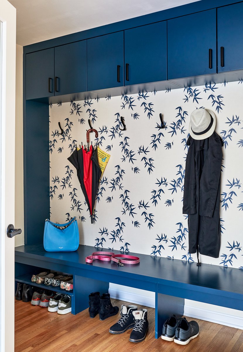 CaseDesignInc's tweet image. Whether you have a formal #mudroom or just a space in your entryway, everyone loves the #organization that comes with these spaces! These areas are designed to help you get out the door with ease!