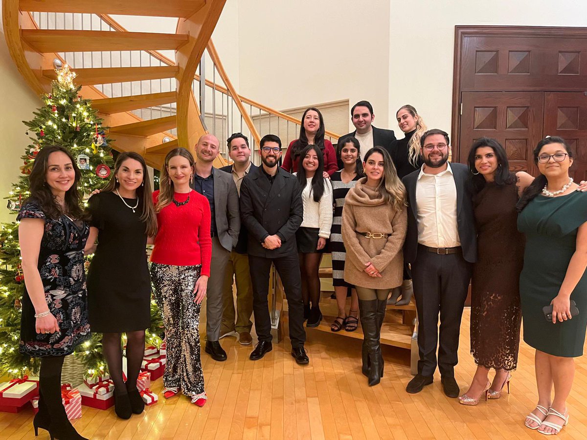 mahmoudbar98's tweet photo. Holiday season! 
Blessed and grateful for all the support this year, and can’t wait for all the adventures 2025 has in store. https://t.co/dPbFx8tSbT