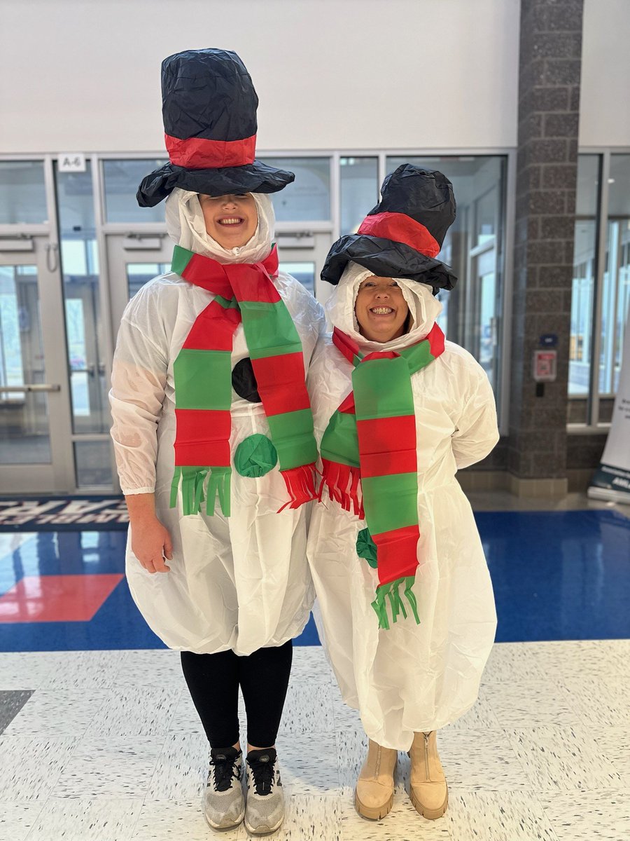 Lots of school spirit today <a href="/BAM_MS_Official/">Brambleton Middle</a>